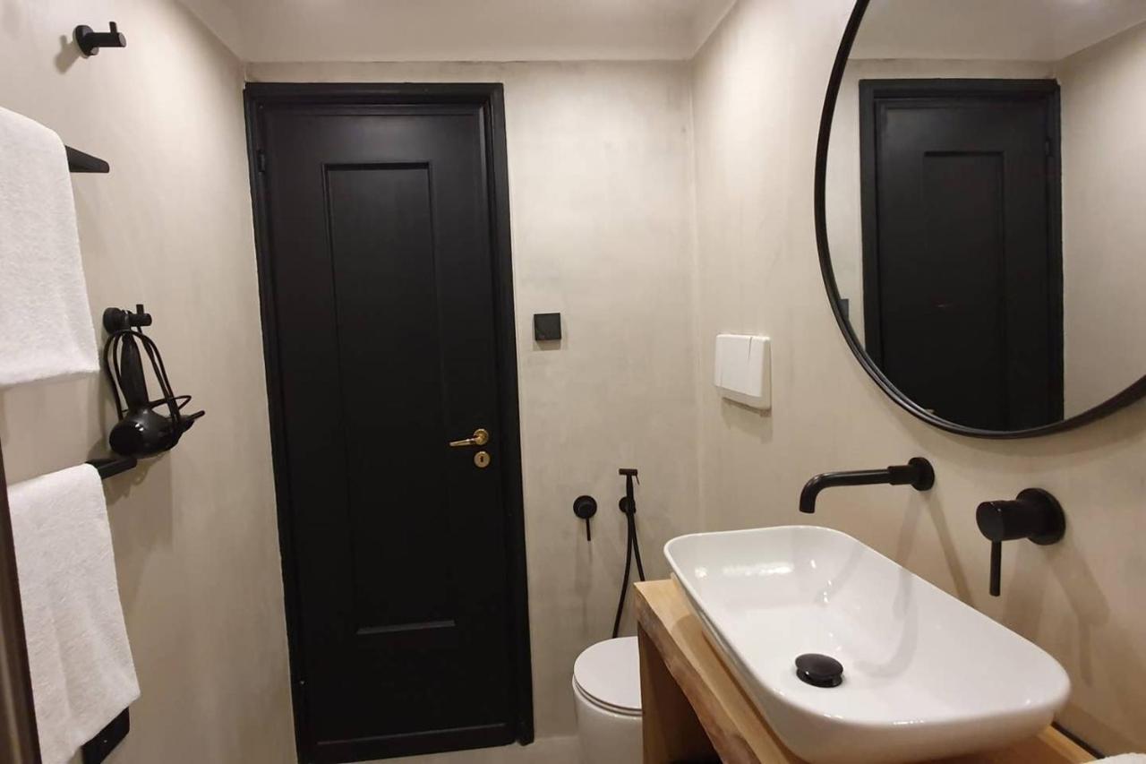 Joivy Heart Of The City 1 Bed Apt Near Castle Belvedere Genoa Exterior photo